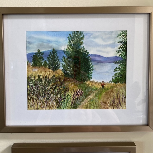 Meet your Posher, Vicki from Vancouver, CANADA - Picture 6 of 6